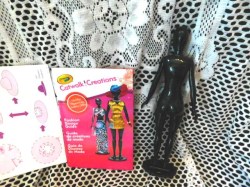CRAYOLA CATWALK CREATIONS DESIGN AND CREATE WITH BLACK MANNIQUIN, STAND, FABRICS, BOX